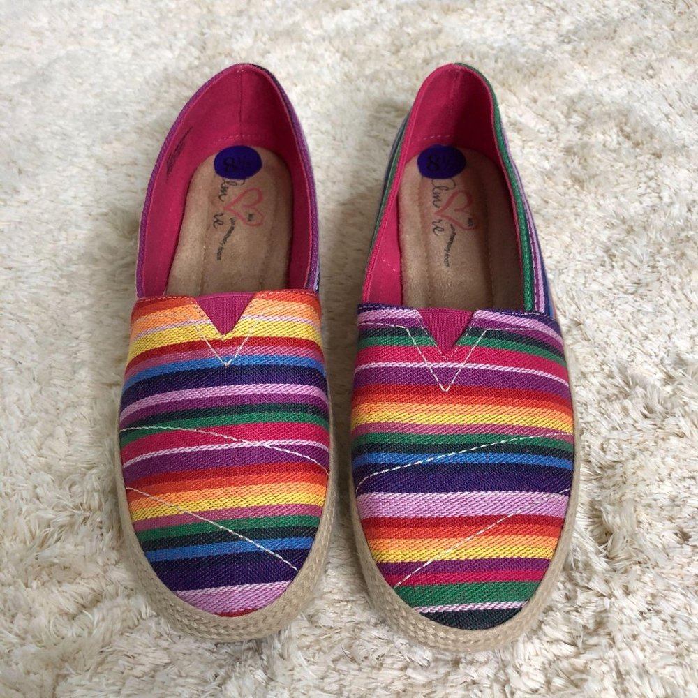 NWOT MIA Amore Rainbow Stripe Canvas Slip Ons Sz 8